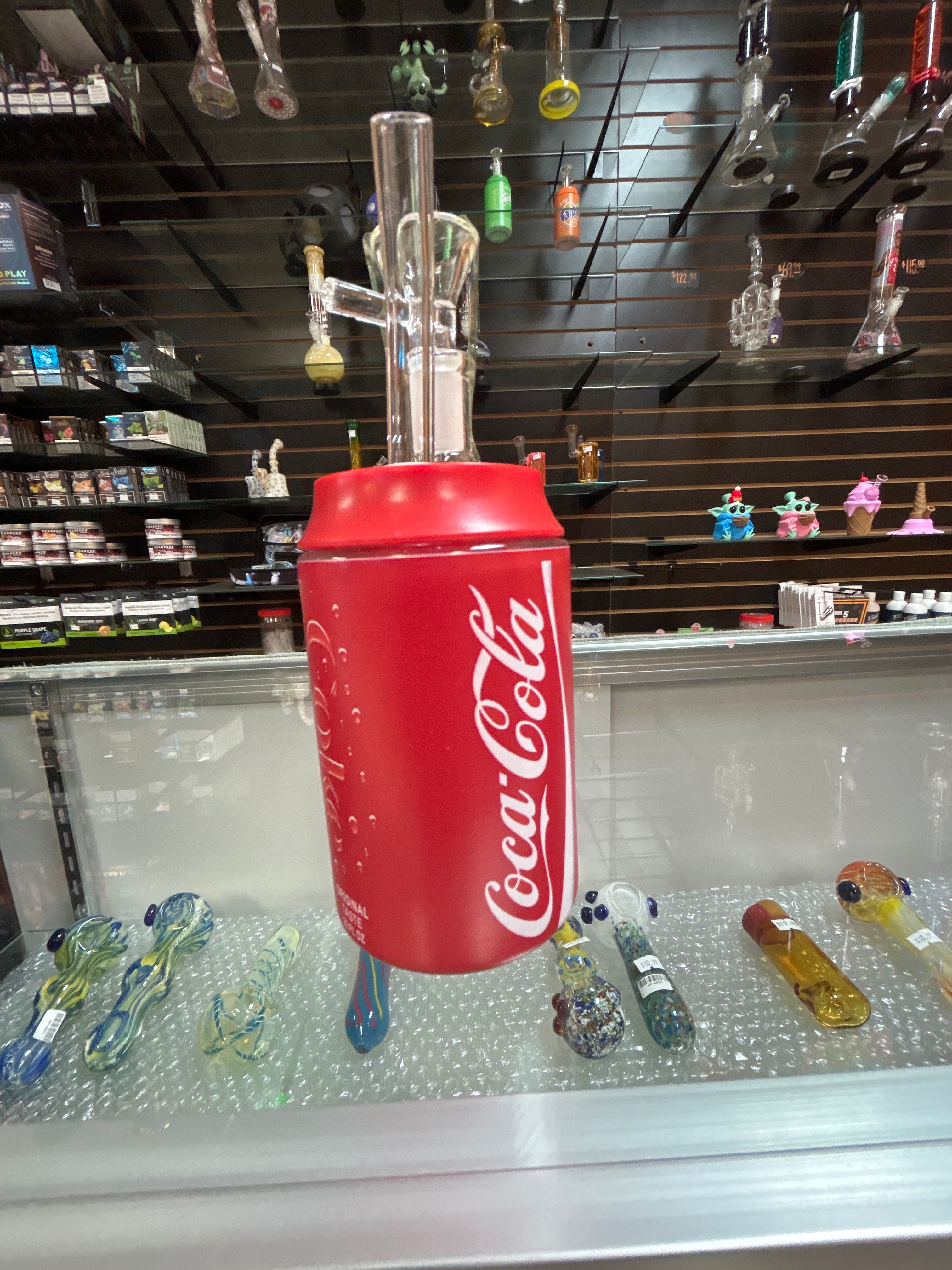 Coca-Cola Can Water Pipe – Discreet, Portable & Fun Glass Design