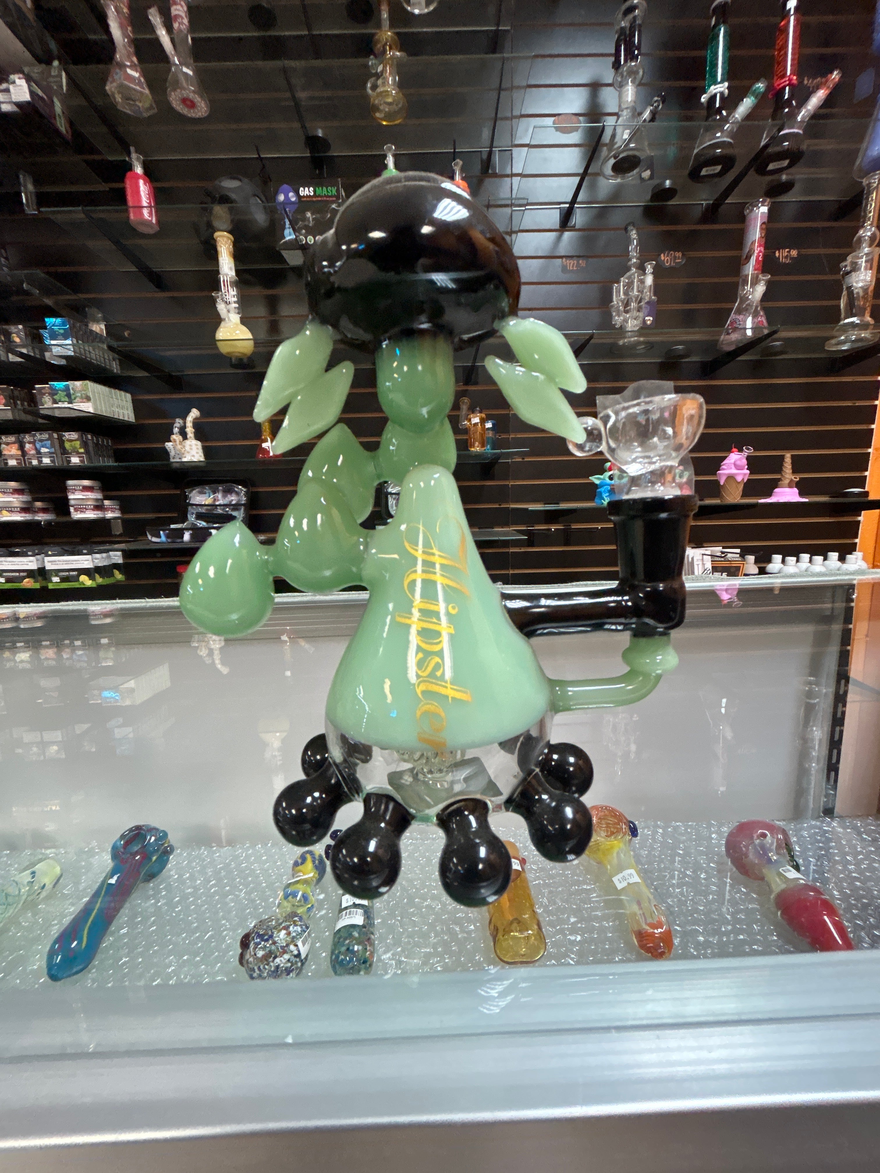 Hipster Headies Color Tube Water Pipe – Dotted Base + Smooth Showerhead Perc